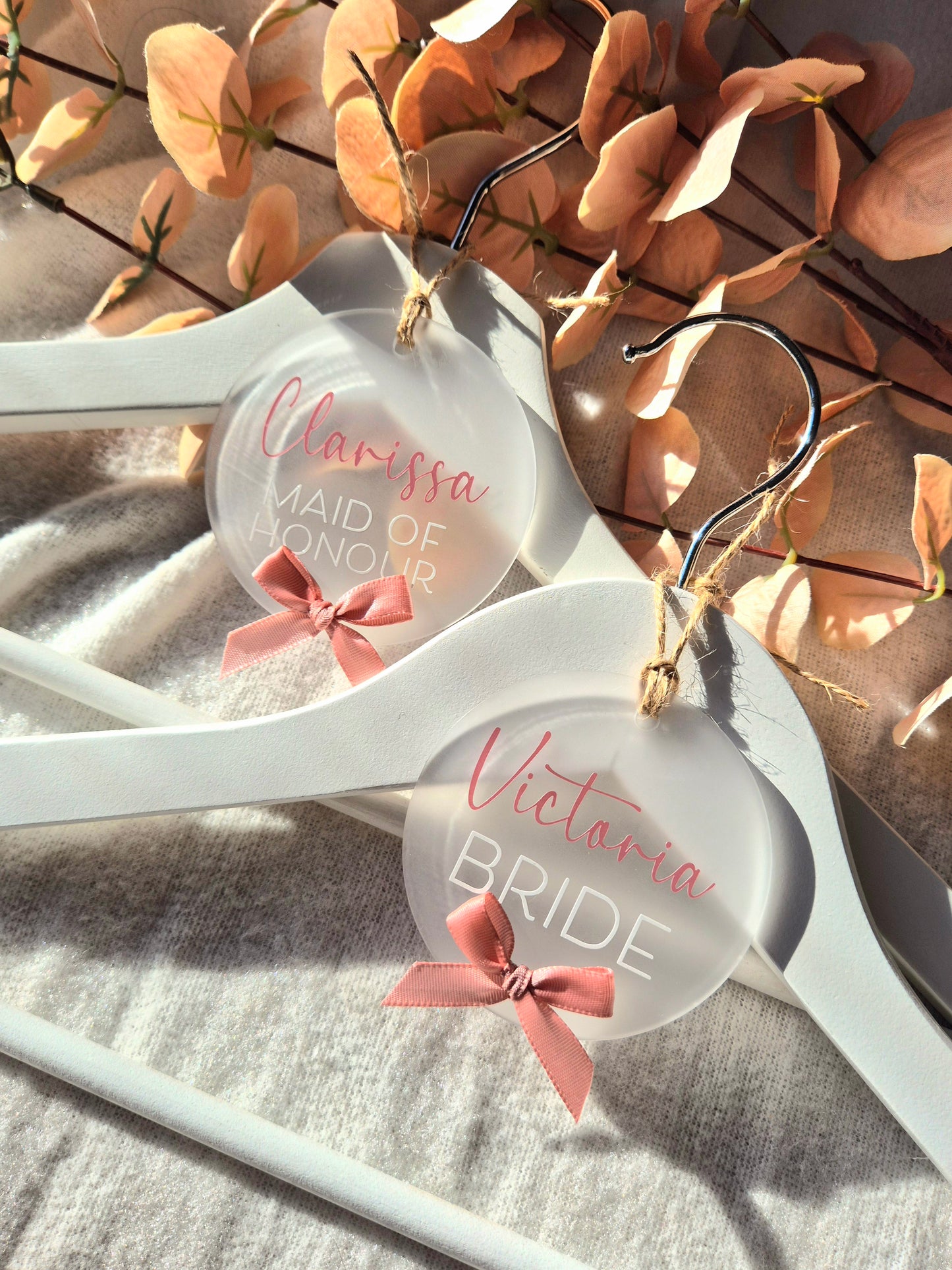 Frosted Bow Hanger Tag