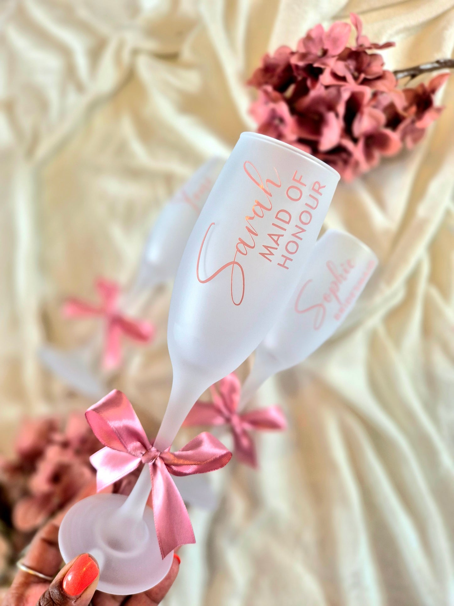 Personalised Frosted Champagne Flutes with Bow - Pink